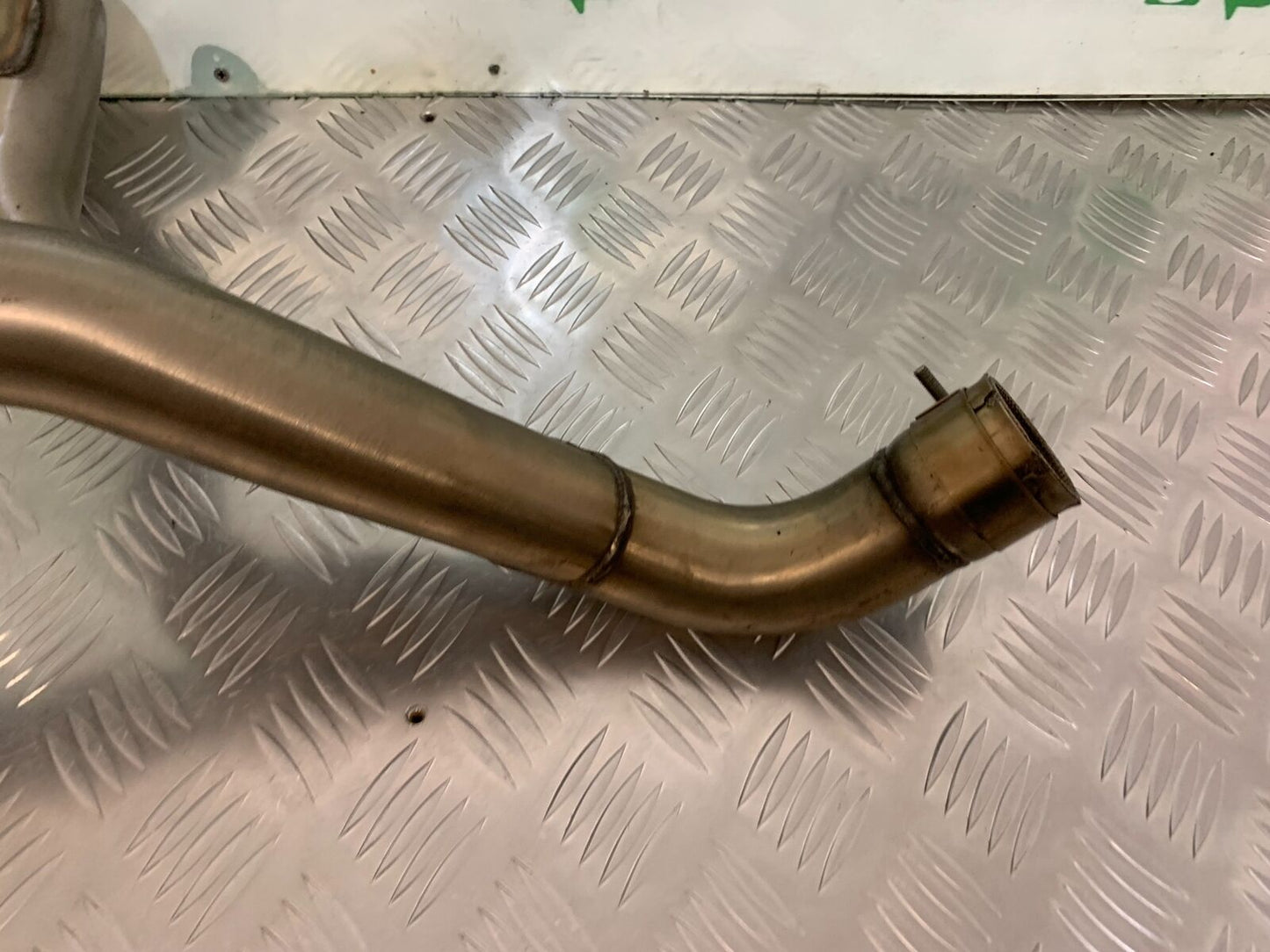 TRIUMPH SPEED TRIPLE R 1050 EXHAUST LINK PIPES  YEAR 2014 (STOCK 934)