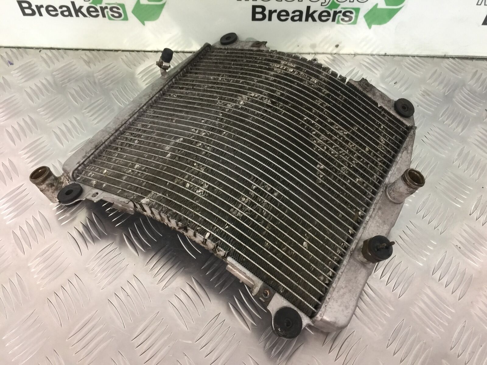 KAWASAKI ZX7R ZX7 R RADIATOR  YEAR 1999-2003 (STOCK 923)