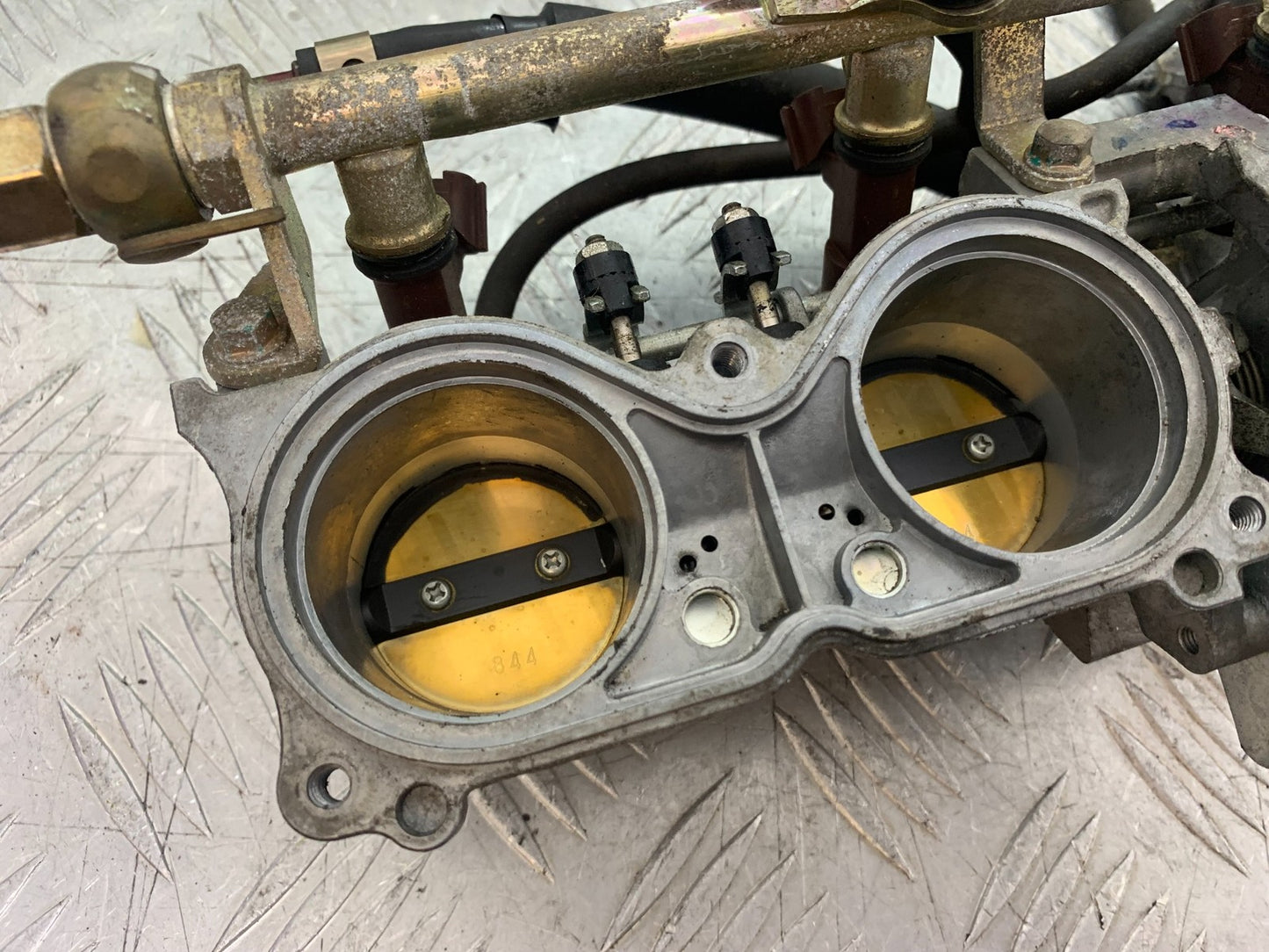 HONDA CBR1000 rr FIREBLADE THROTTLE BODIES  YEAR 2006 (CMB1220)