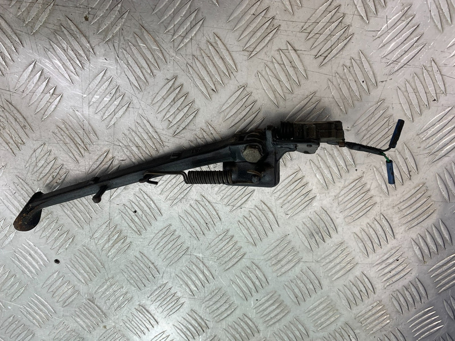KAWASAKI ZZR1100 D SIDE STAND   YEAR 1993-2001 (CMB1189)