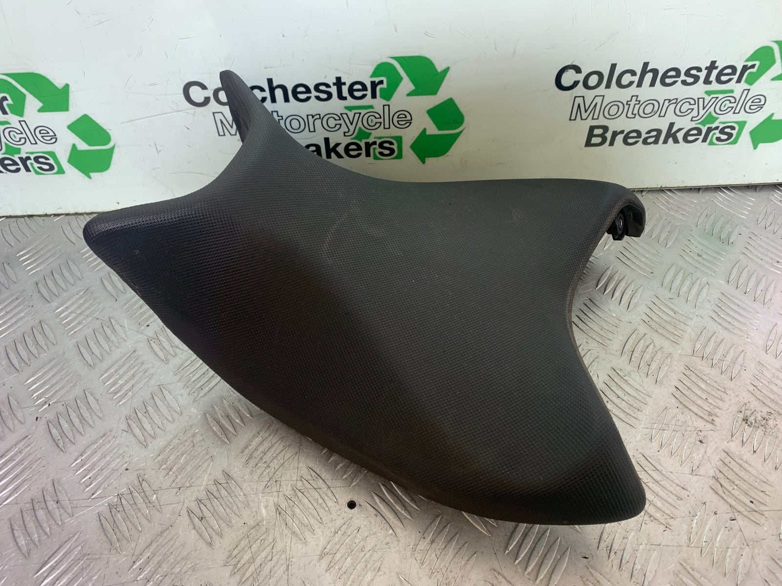 HONDA NC750 NC 750 X DCT FRONT SEAT NO HOLES  YEAR 2019 (CMB1223)