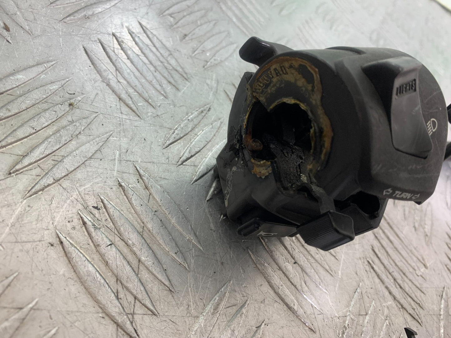 HONDA CBF500 CBF 500 LEFT SWITCH GEAR    YEAR 2004-2008  (CMB1294)