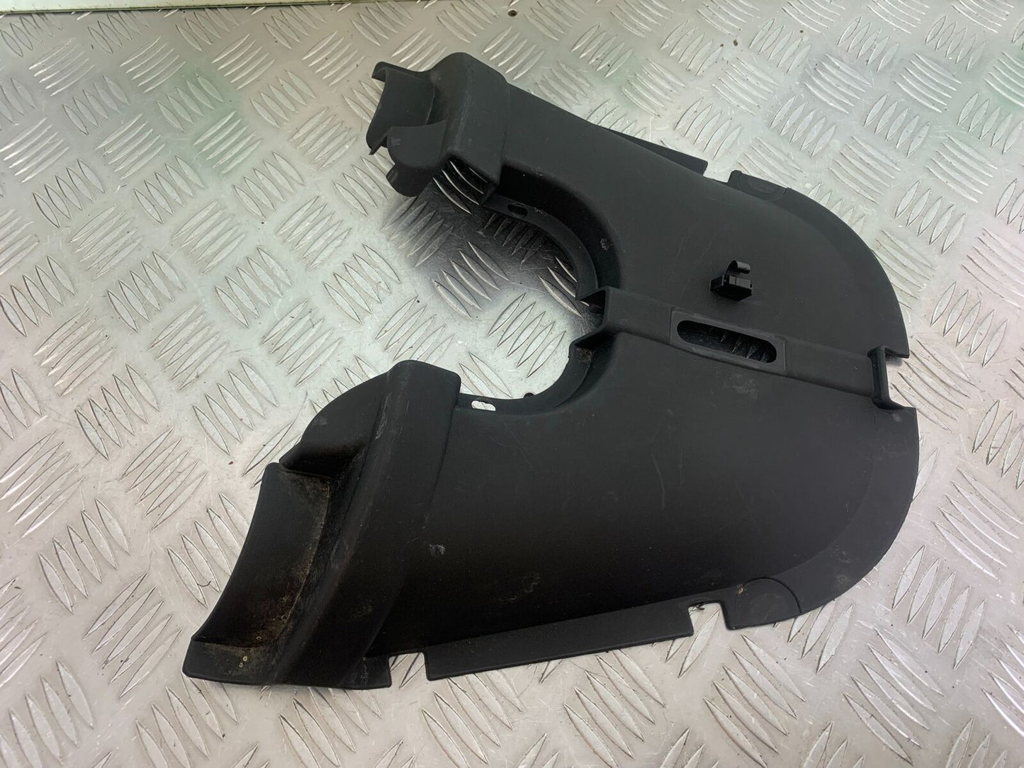 APRILIA FUTURA RST 1000 REAR INFILL PANEL  YEAR 2001-2005 (CMB1033)