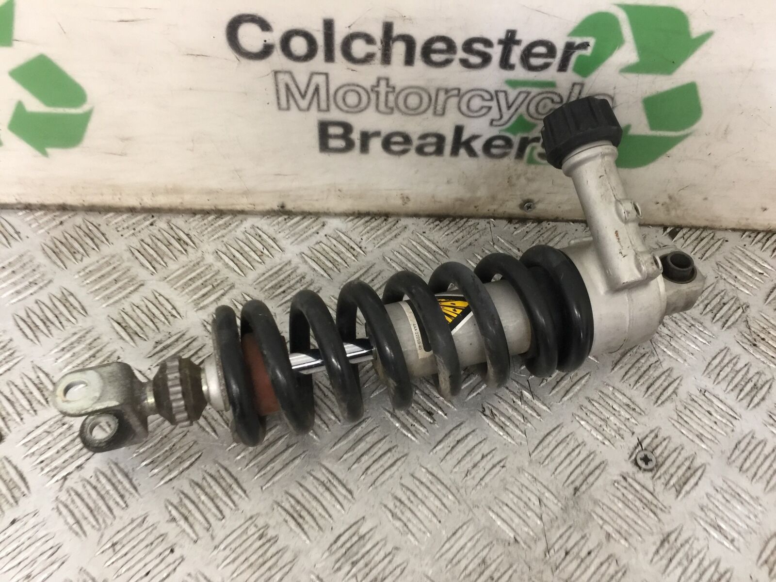 YAMAHA XT1200 Z SUPER TENERE REAR SHOCK YEAR  2010-2021 (STOCK 894)