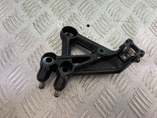 KTM DUKE 125 FRONT LEFT HANGER  YEAR 2017-2022 (CMB1222)