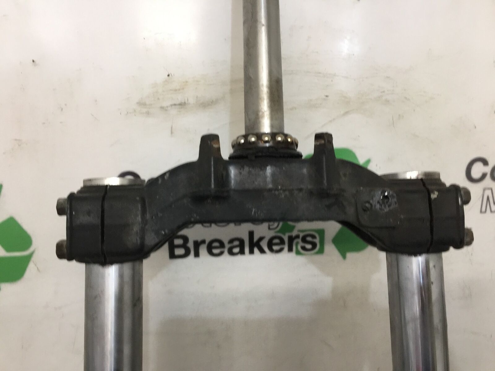 SUZUKI AN 250 BURGMAN FORKS YEAR 1999  (STOCK 881)