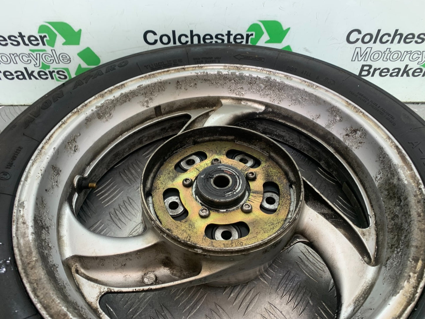 HONDA NT650 V DEAUVILLE REAR WHEEL  YEAR 1999 (CMB1268)
