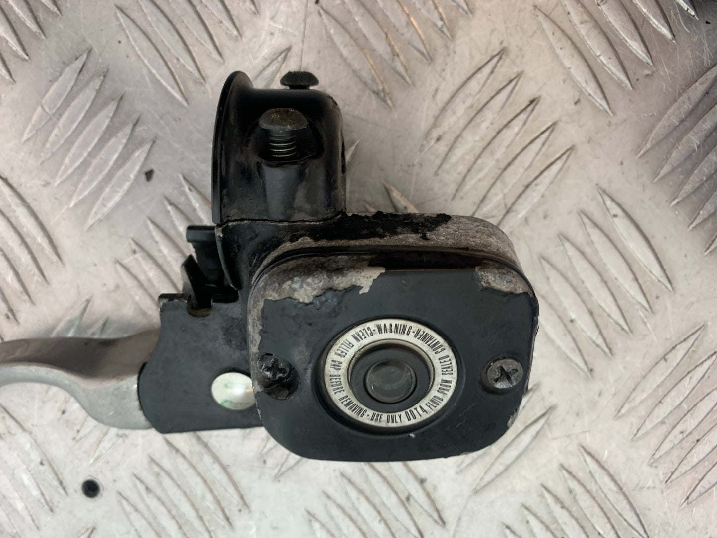 HARLEY DAVIDSON FXS BLACKLINE 1585 FRONT MASTER CYLINDER  YEAR 2012 (CMB1147)