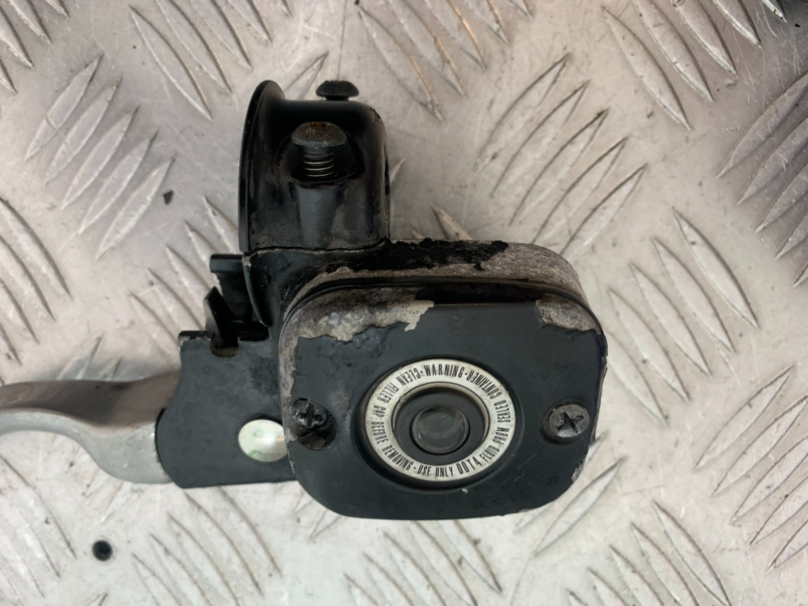 HARLEY DAVIDSON FXS BLACKLINE 1585 FRONT MASTER CYLINDER  YEAR 2012 (CMB1147)