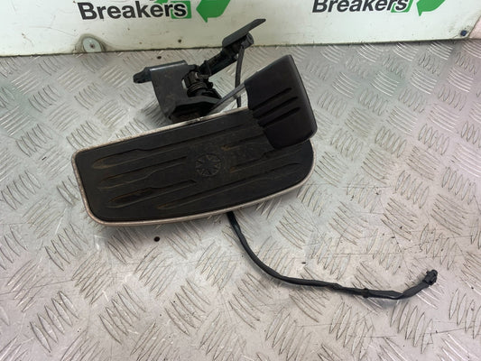 YAMAHA XVS 1300 MIDNIGHT STAR RIGHT FOOTBOARD   YEAR 2007-16 (CMB1200)