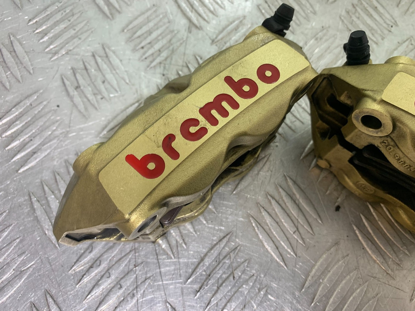 APRILIA RSV4 FACTORY BREMBO FRONT CALIPERS   YEAR 2009-2012 (CMB1224)