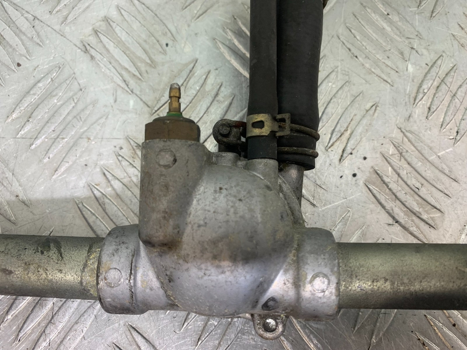 HONDA GL500 GL 500 SILVERWING THERMOSTAT YEAR 1981-82 (CMB1168)