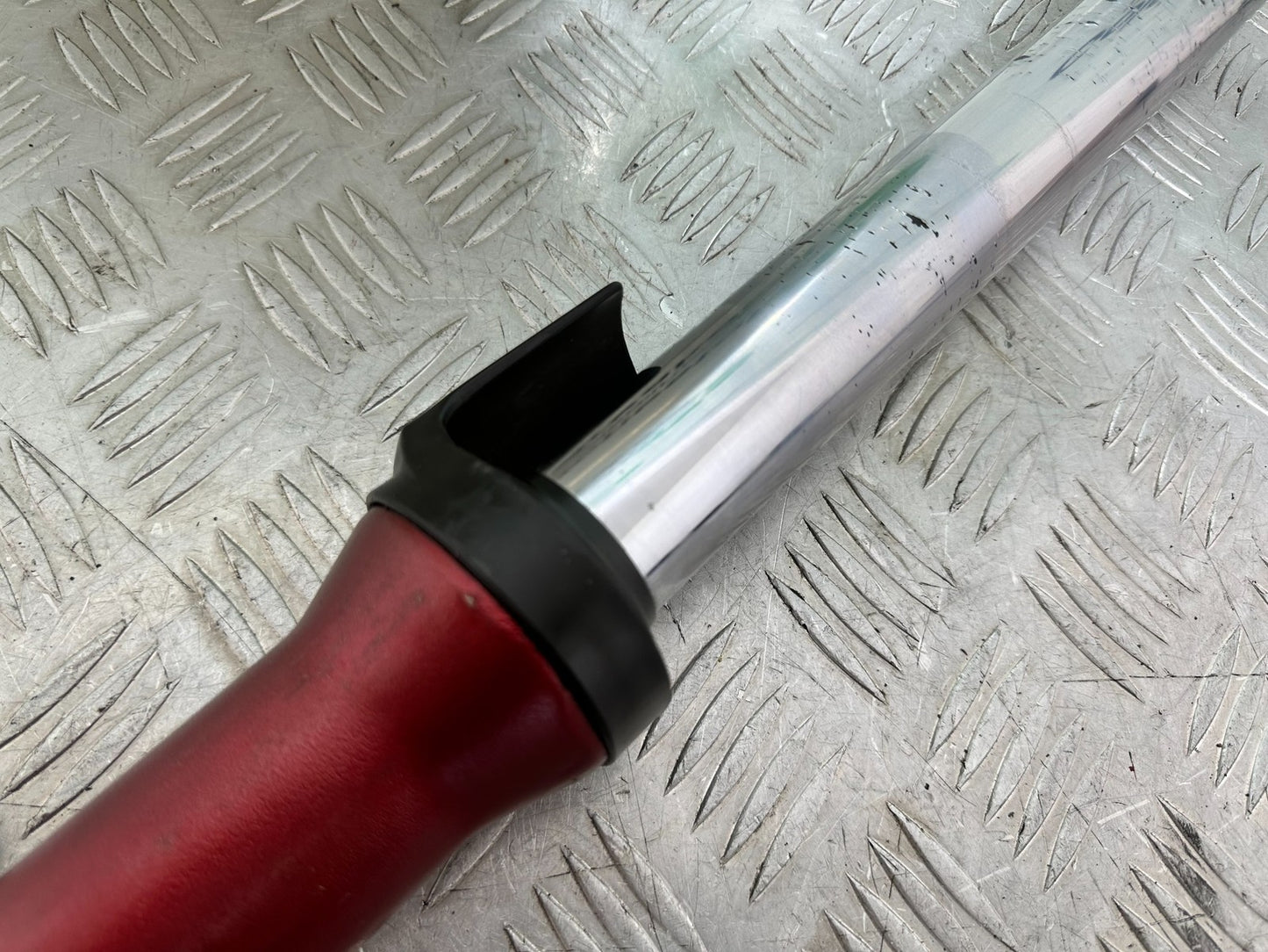KAWASAKI ER6 F ER6F RIGHT FORK (PARTS ONLY) YEAR 2005-2008 (CMB1178)