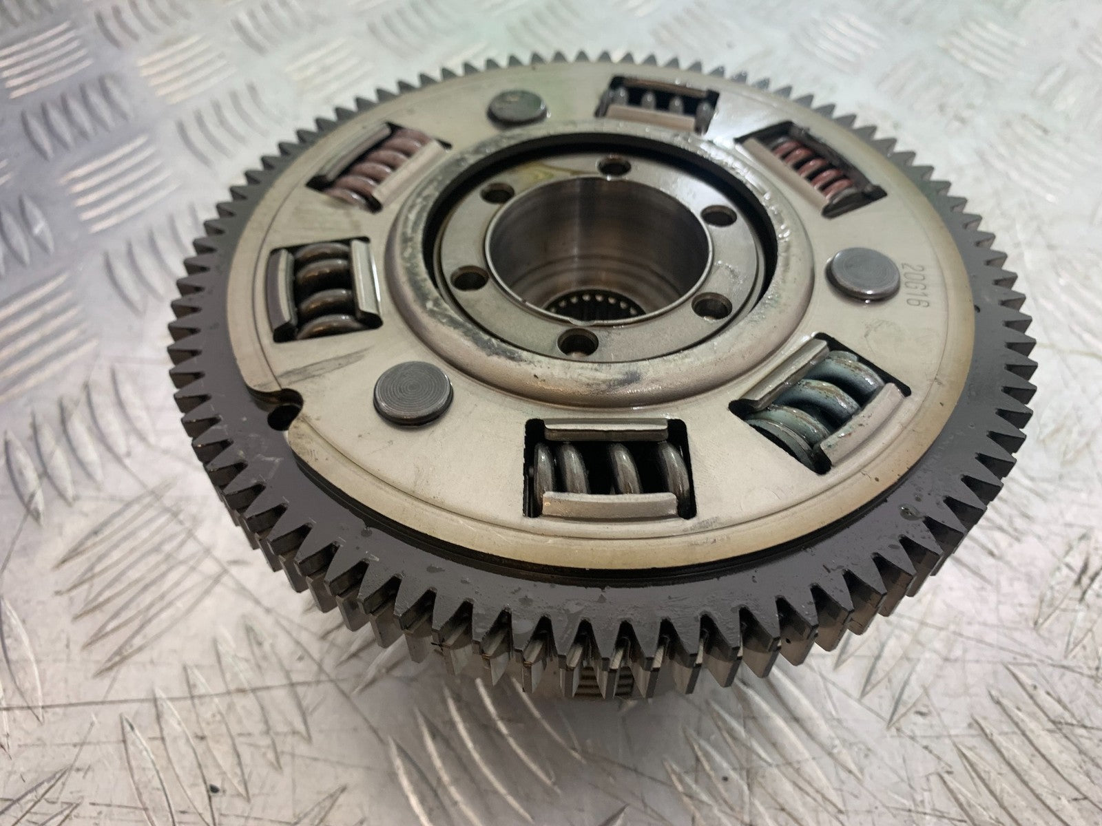 TRIUMPH 675 STREET TRIPLE R CLUTCH YEAR 2012 (CMB1221)