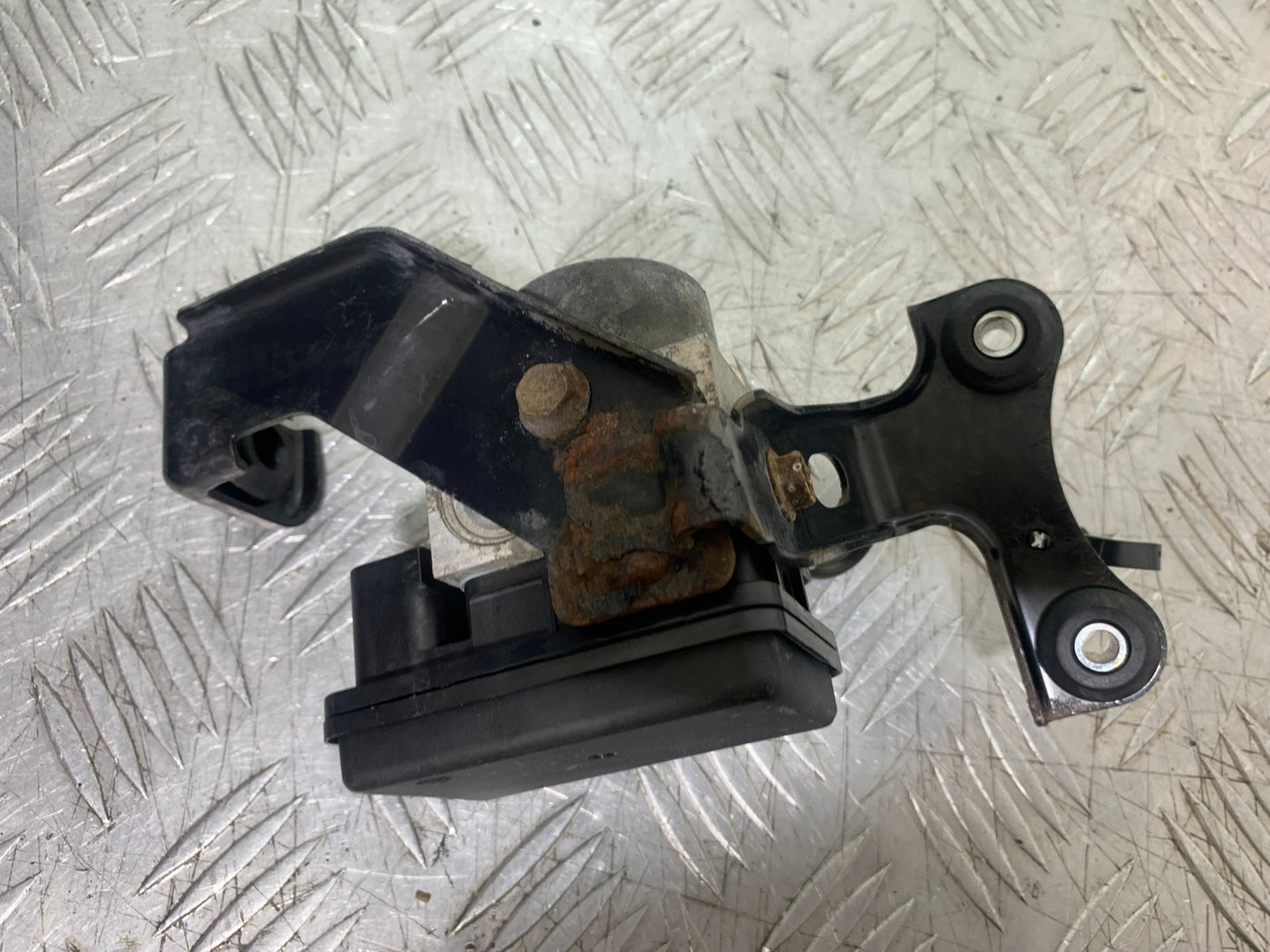 SUZUKI DL1000 V-STROM ABS PUMP YEAR 2014-2019 (CMB1325)