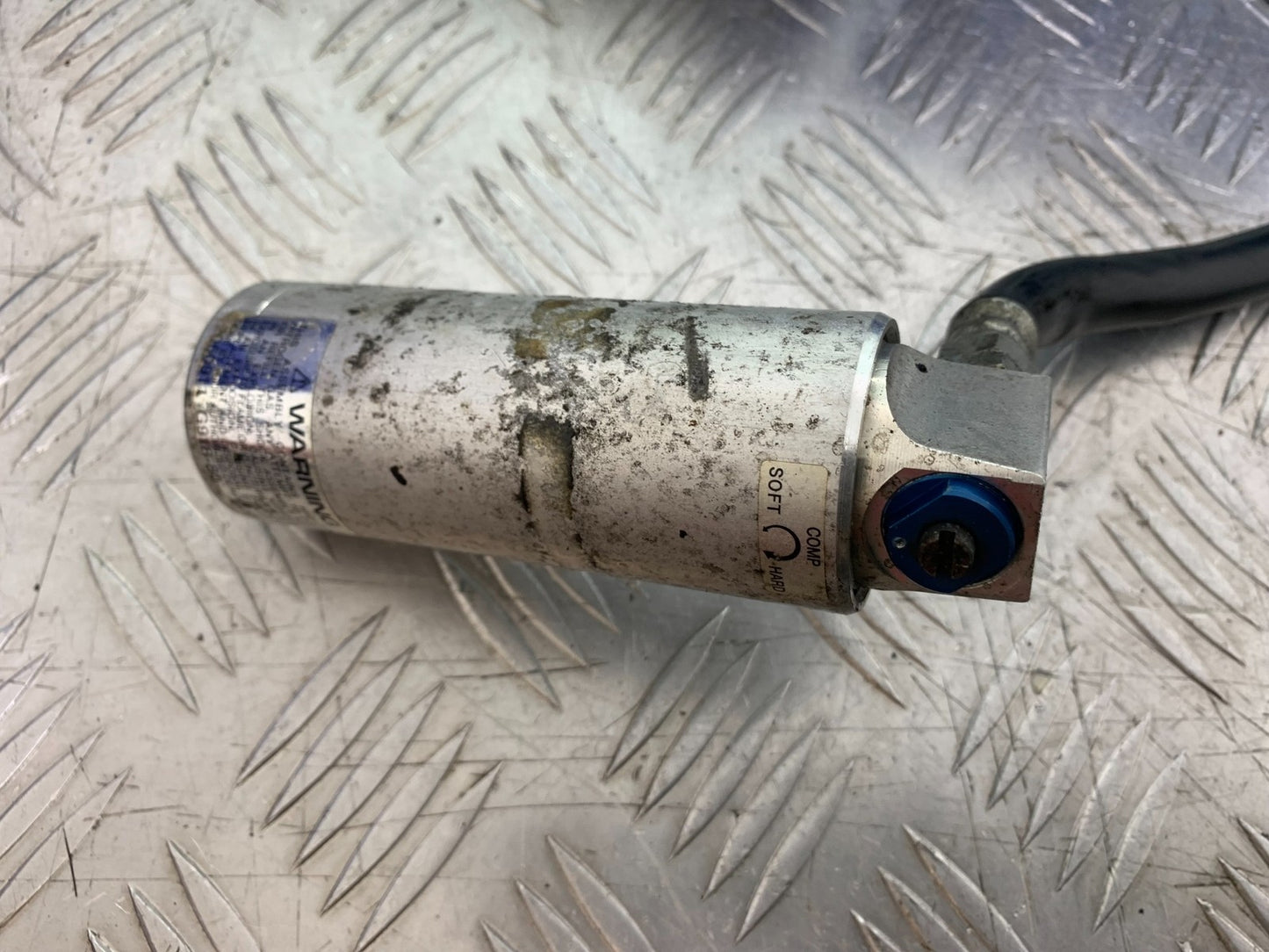 TRIUMPH SPEED TRIPLE R 1050 REAR SHOCK   2009 (CMB1183)