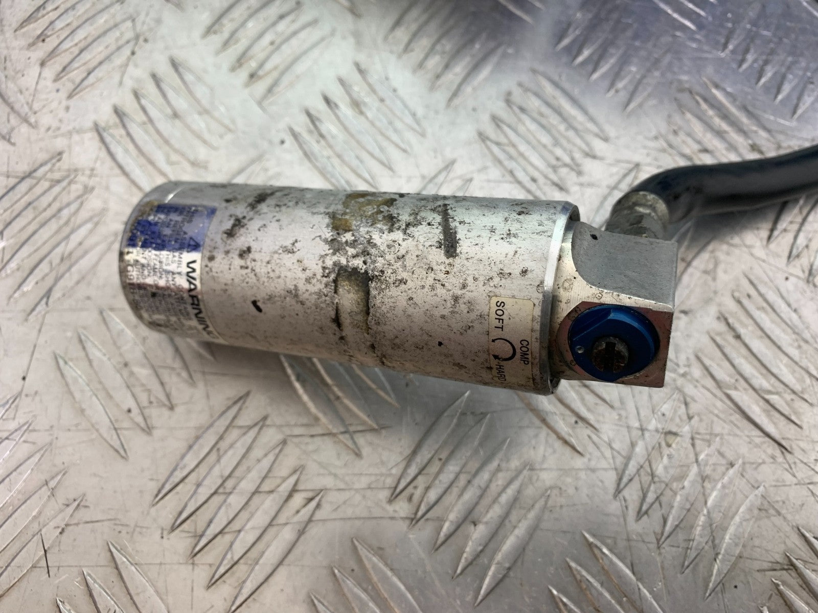 TRIUMPH SPEED TRIPLE R 1050 REAR SHOCK   2009 (CMB1183)