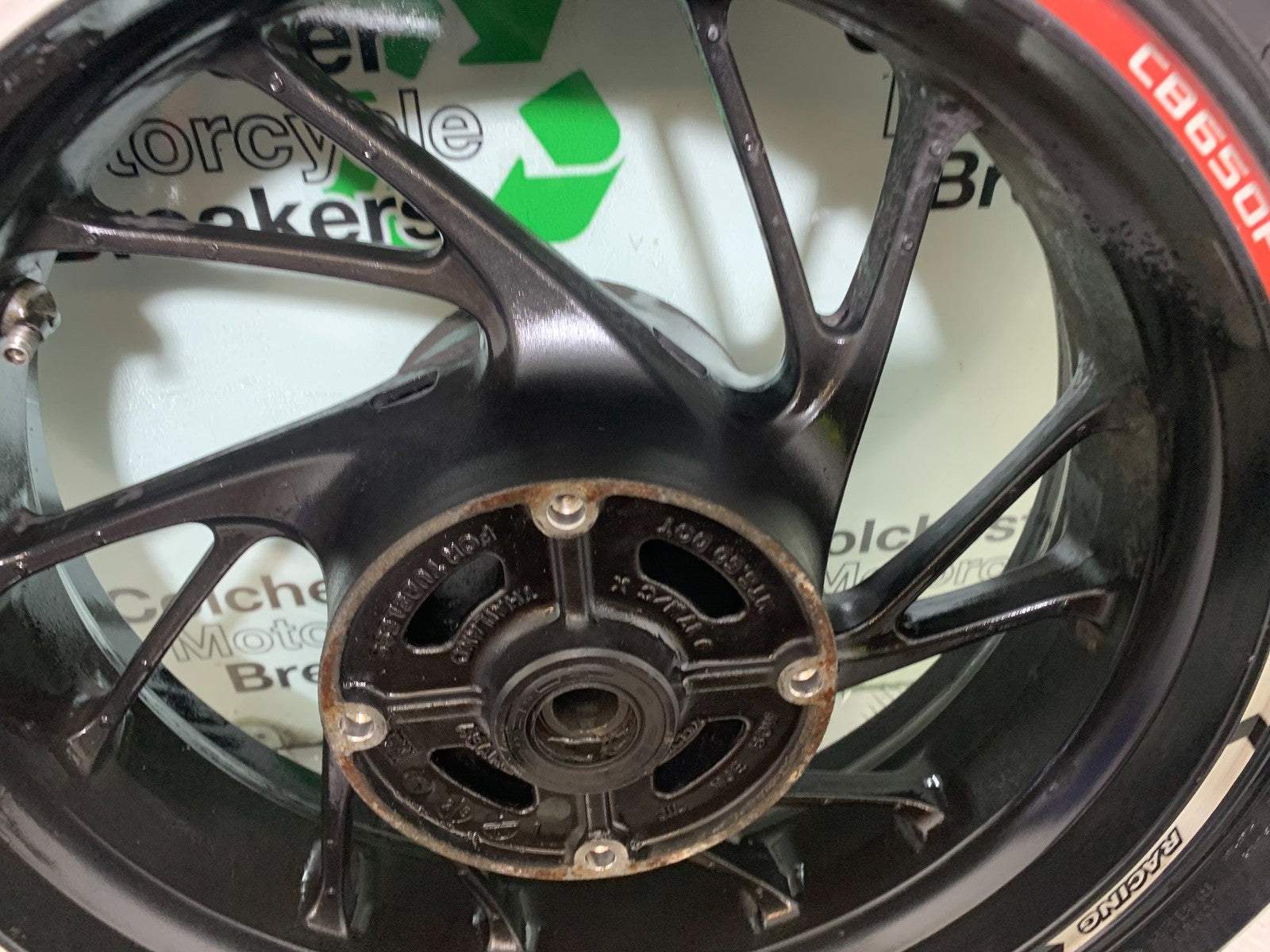 HONDA CB650F CB 650 FA-E REAR WHEEL   YEAR 2014-2017 (CMB1226)
