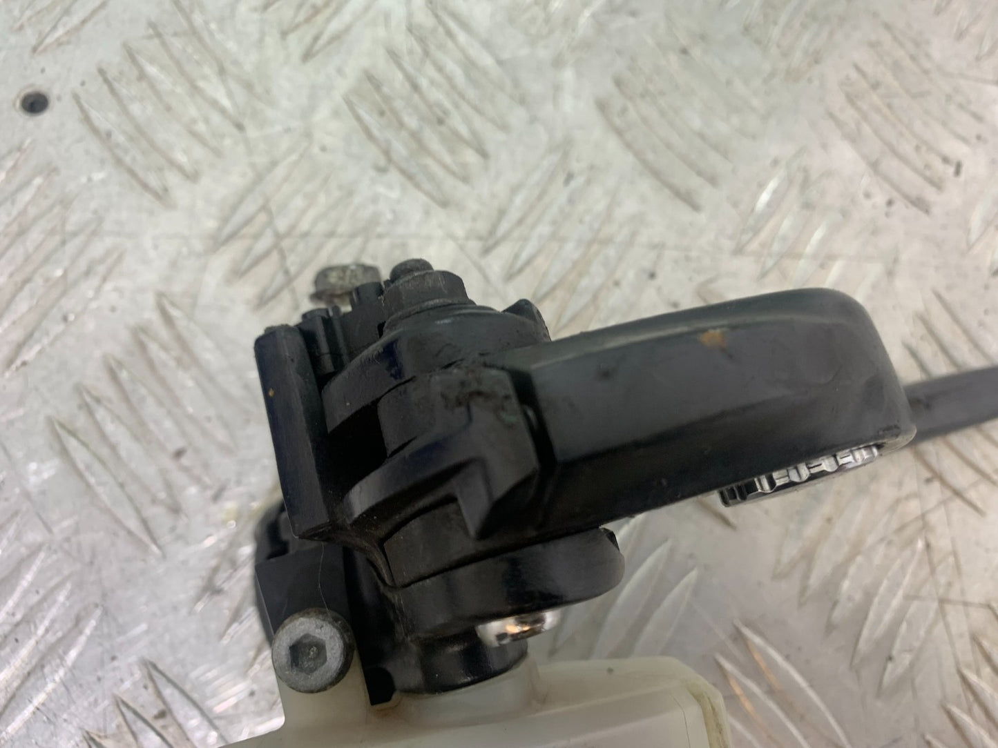 KAWASAKI GTR1400 GTR 1400 BRAKE MASTER CYLINDER YEAR 2007-2009 (CMB1174)