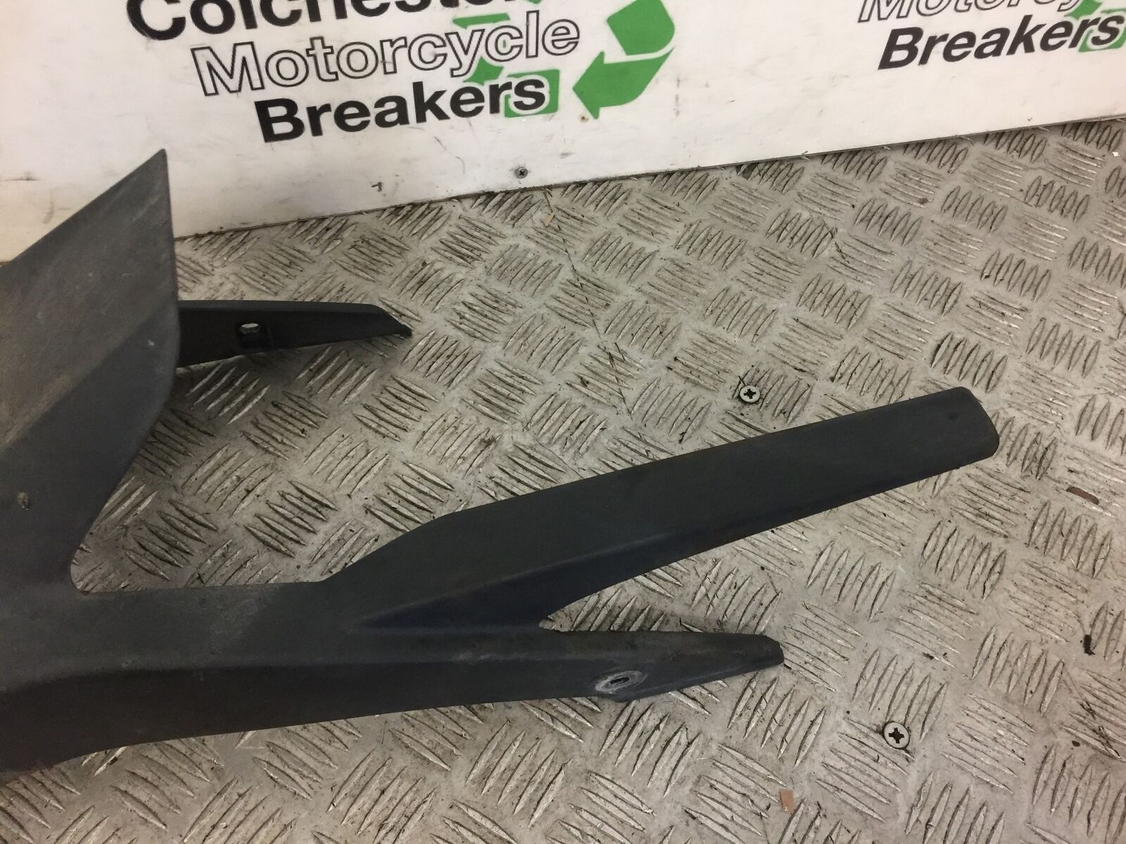 HONDA CBR125 CBR 125 HUGGER  YEAR 2011-2017 (STOCK 334)