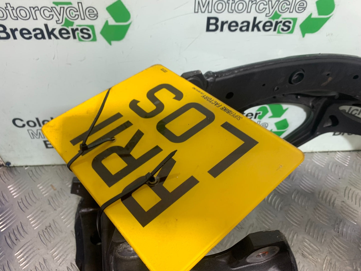 YAMAHA YZF R1 14 B BIG BANG FRAME REG LOG BOOK   2009-14 (CMB1175)