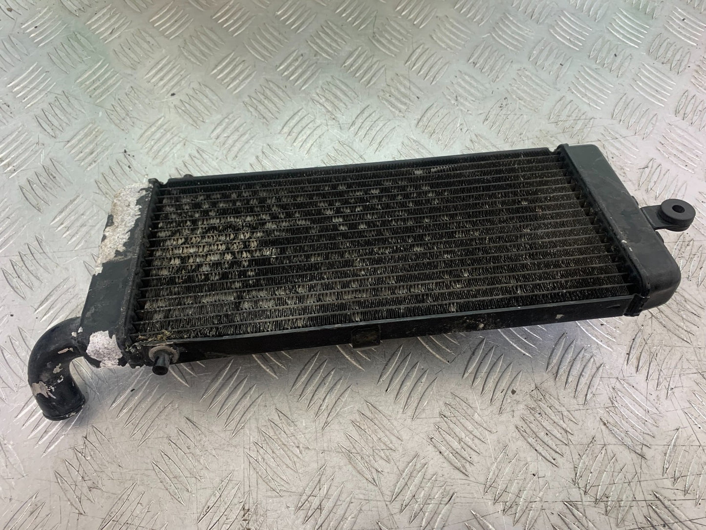 HONDA VT750 SHADOW RADIATOR  YEAR 2003-2004 (CMB1265)