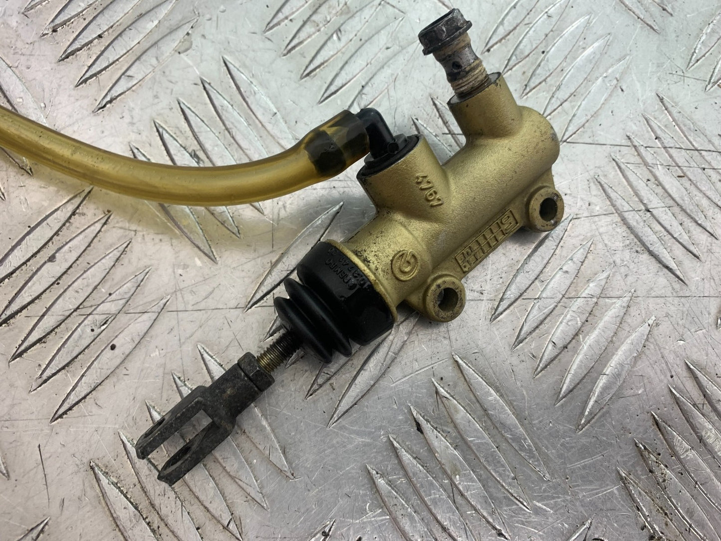 DUCATI 996 SPS 748 916 998 REAR MASTER CYLINDER  1999-2000 (CMB1209)