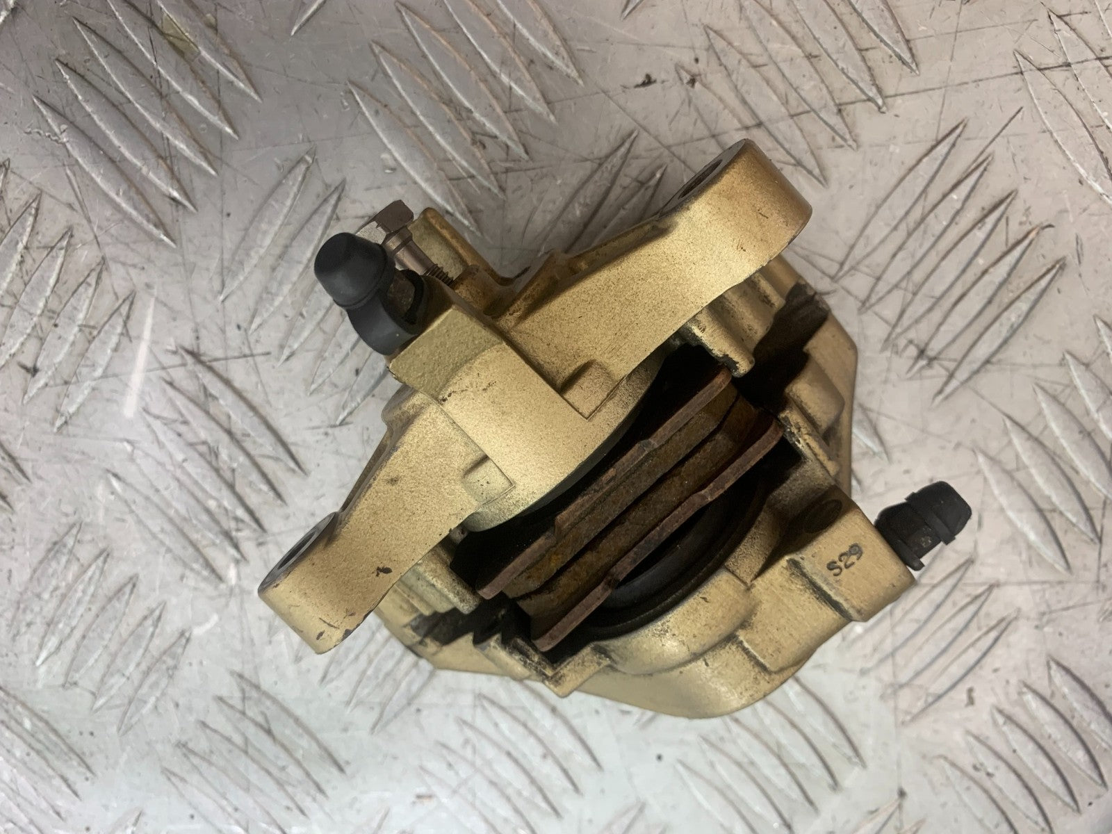 SUZUKI GSXR750 GSXR 750 K4 K5 REAR BRAKE CALIPER   2004-2005 (CMB1319)