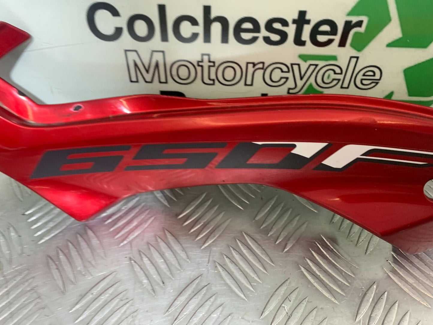 HONDA CBR650 F CBR 650F LEFT SEAT PANEL   YEAR 2014-17  (CMB1130)