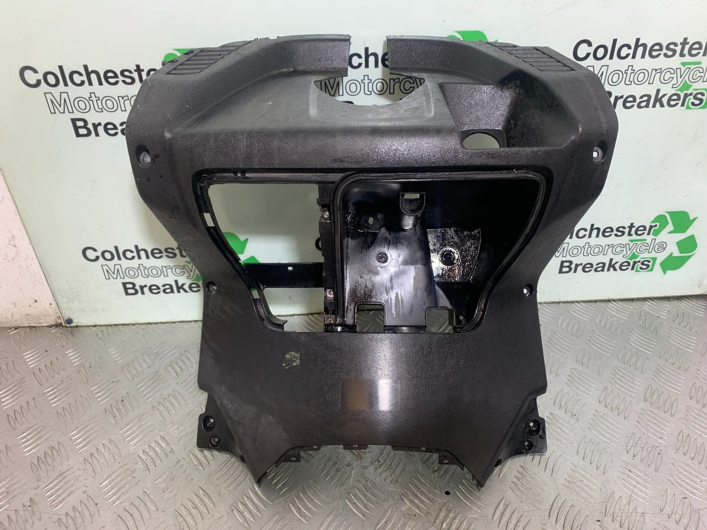 YAMAHA XMAX 250 XMAX 250 INNER PANELS  YEAR 2006-09 (CMB1201)