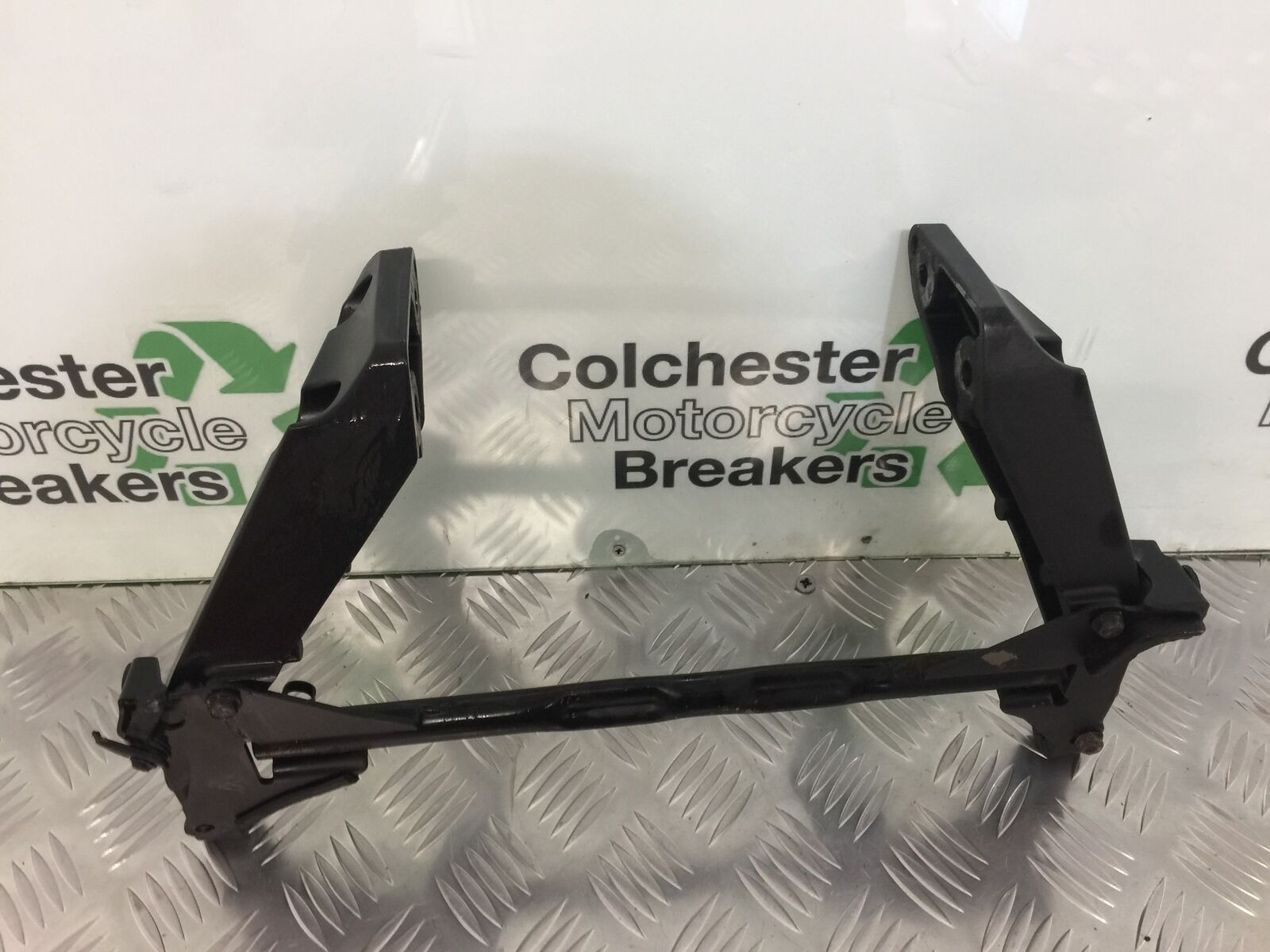KAWASAKI Z800 Z 800 ENGINE BRACKETS   YEAR 2013-2017 (STOCK 925)