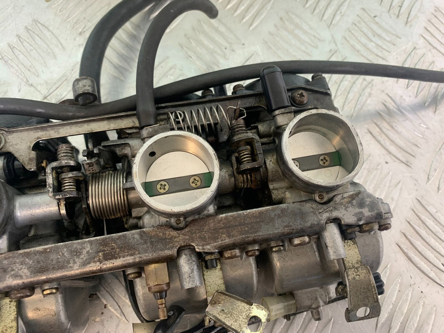 KAWASAKI Z750 ZR750 ZR-7S CARBS   YEAR 1999-05 (CMB1135)