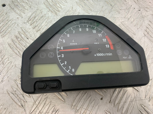 HONDA CBR1000 rr FIREBLADE CLOCKS SPEEDO DASH    YEAR 2006 (CMB1220)