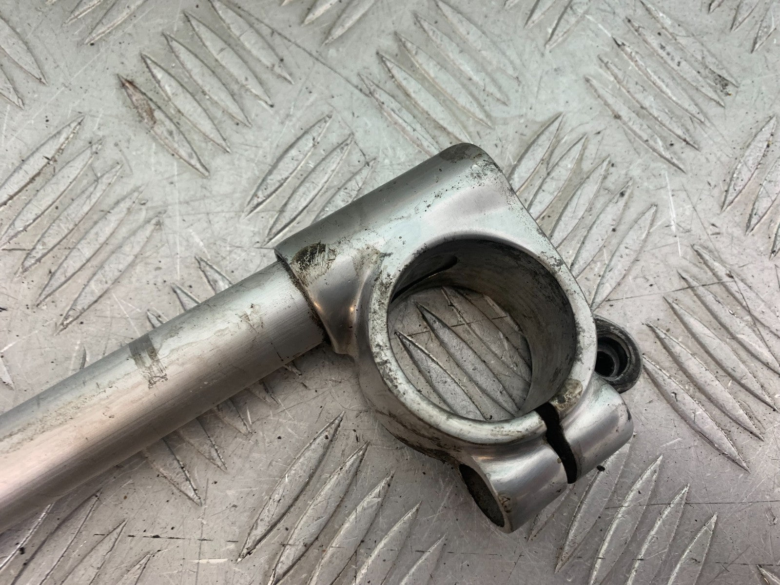 KAWASAKI ZX6R ZX6 F LEFT HANDLEBAR  YEAR 1995-1997 (CMB1169)