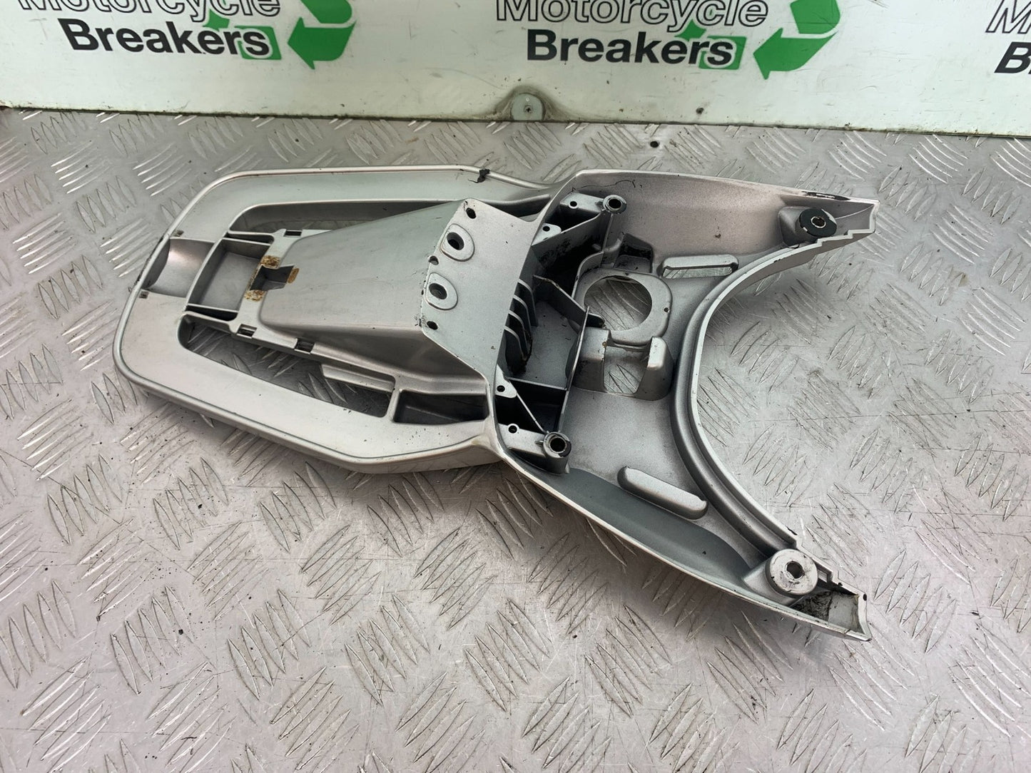 PIAGGIO VESPA GT125 L RACK  YEAR 2003 (CMB1300)