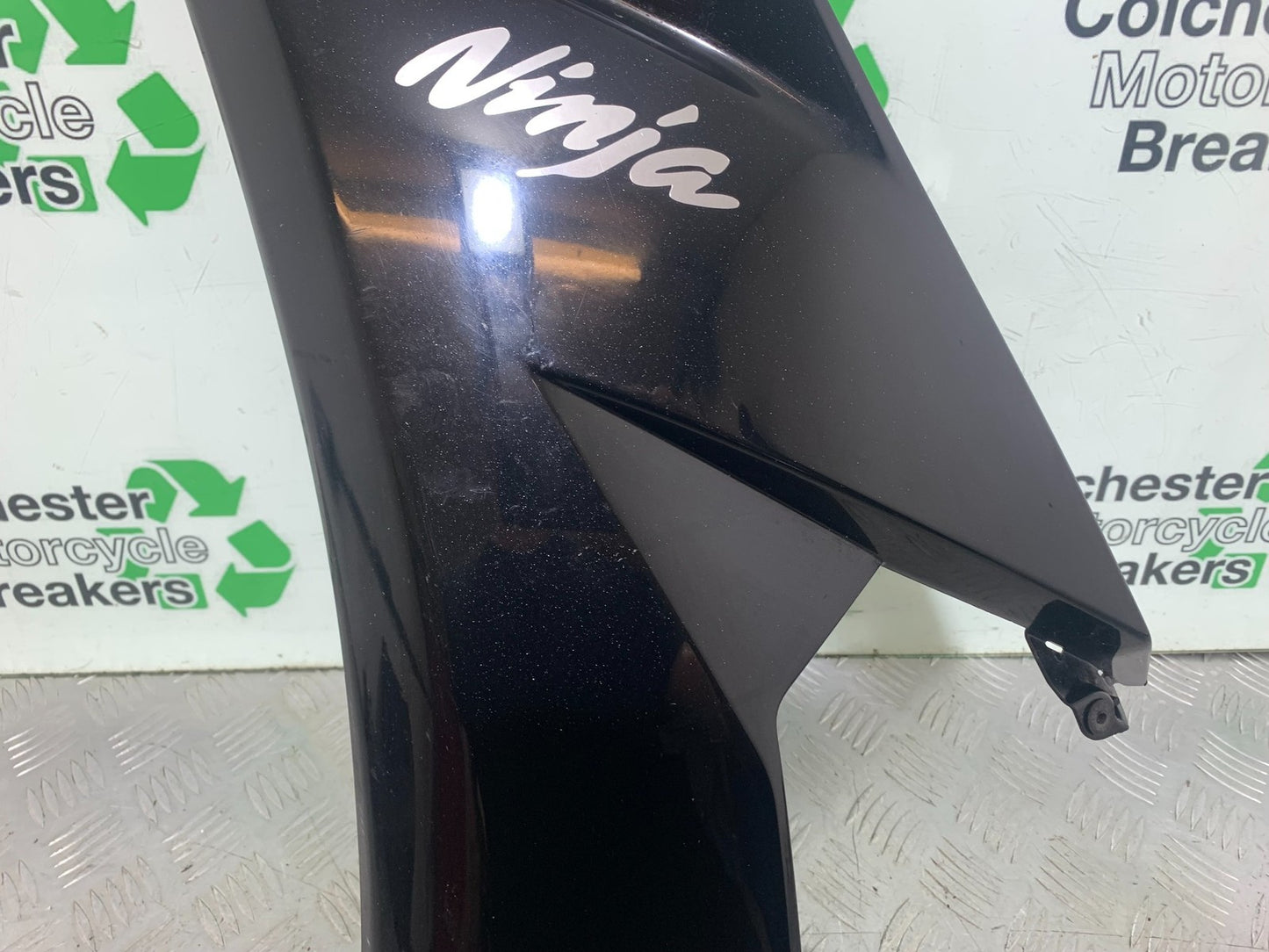 KAWASAKI ZX10R ZX10 R LEFT FAIRING PANEL  2008-2010 (CMB1206)
