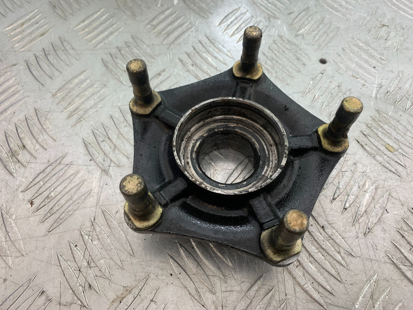 HONDA NT650 V DEAUVILLE DRIVE FLANGE  YEAR 1999 (CMB1268)
