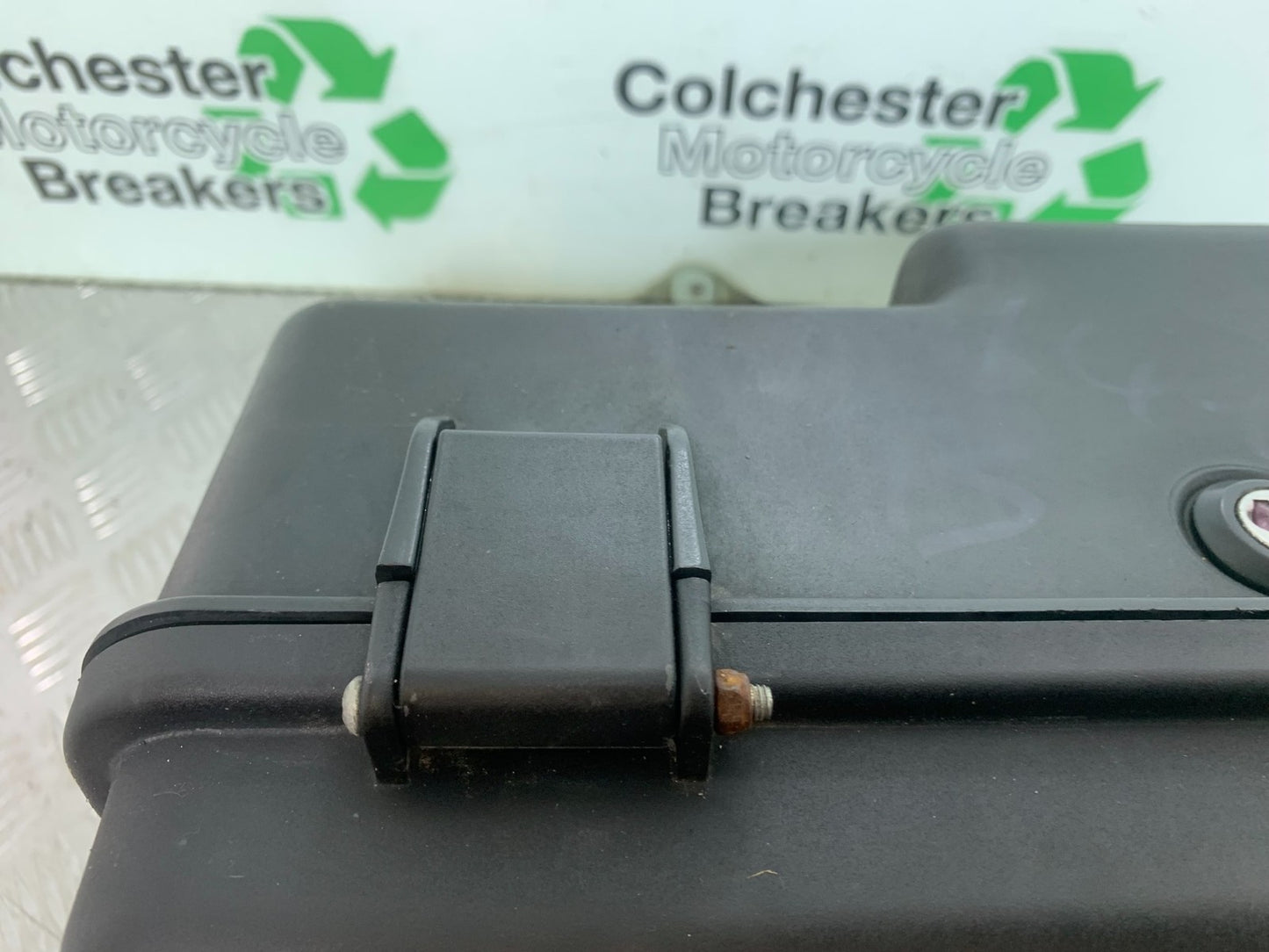 SINNIS TERRAIN 125 LEFT PANNIER   YEAR 2017-2020 (CMB1241)