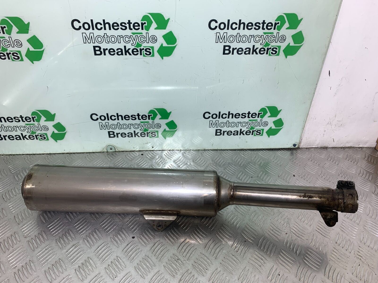 HONDA CBR1100 BLACKBIRD RIGHT SILENCER   YEAR 1999-2005 (CMB1103)
