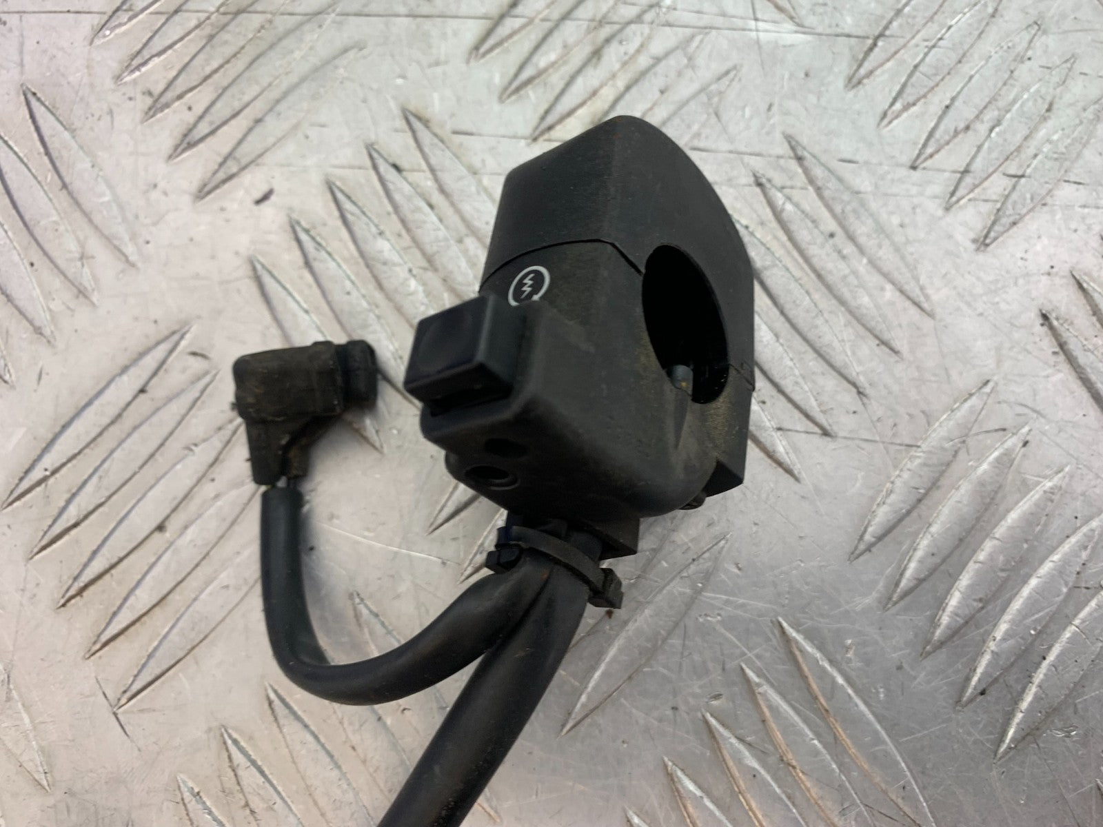 HONDA CBF125 CBF 125 RIGHT SWITCH GEAR   YEAR 2009-14 (CMB1182)
