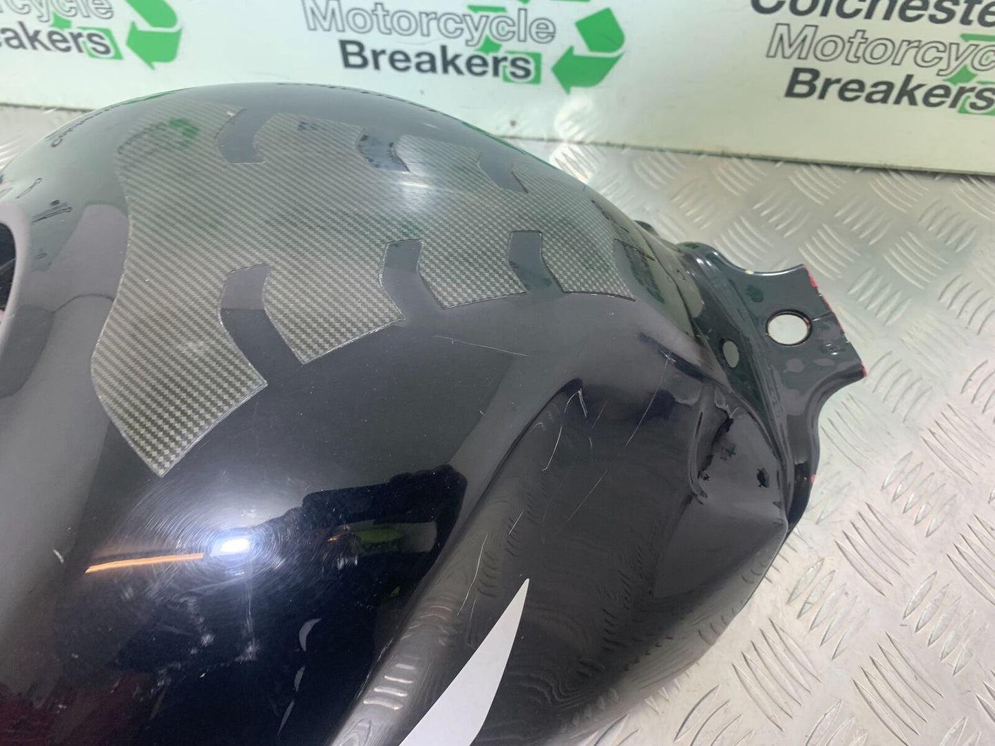 HONDA CBR 929 RRY FIREBLADE PETROL TANK YEAR 2000-01 (CMB1026)