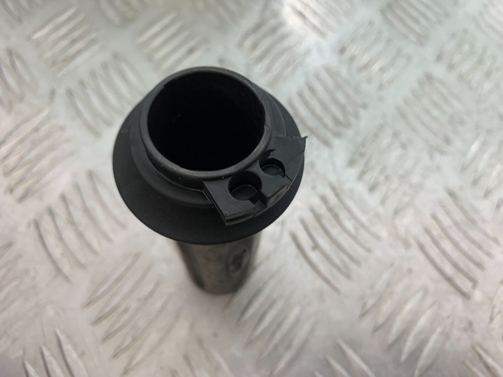 TRIUMPH THUNDERBIRD 1600 THROTTLE TWIST GRIP  YEAR 2011 (CMB1107)