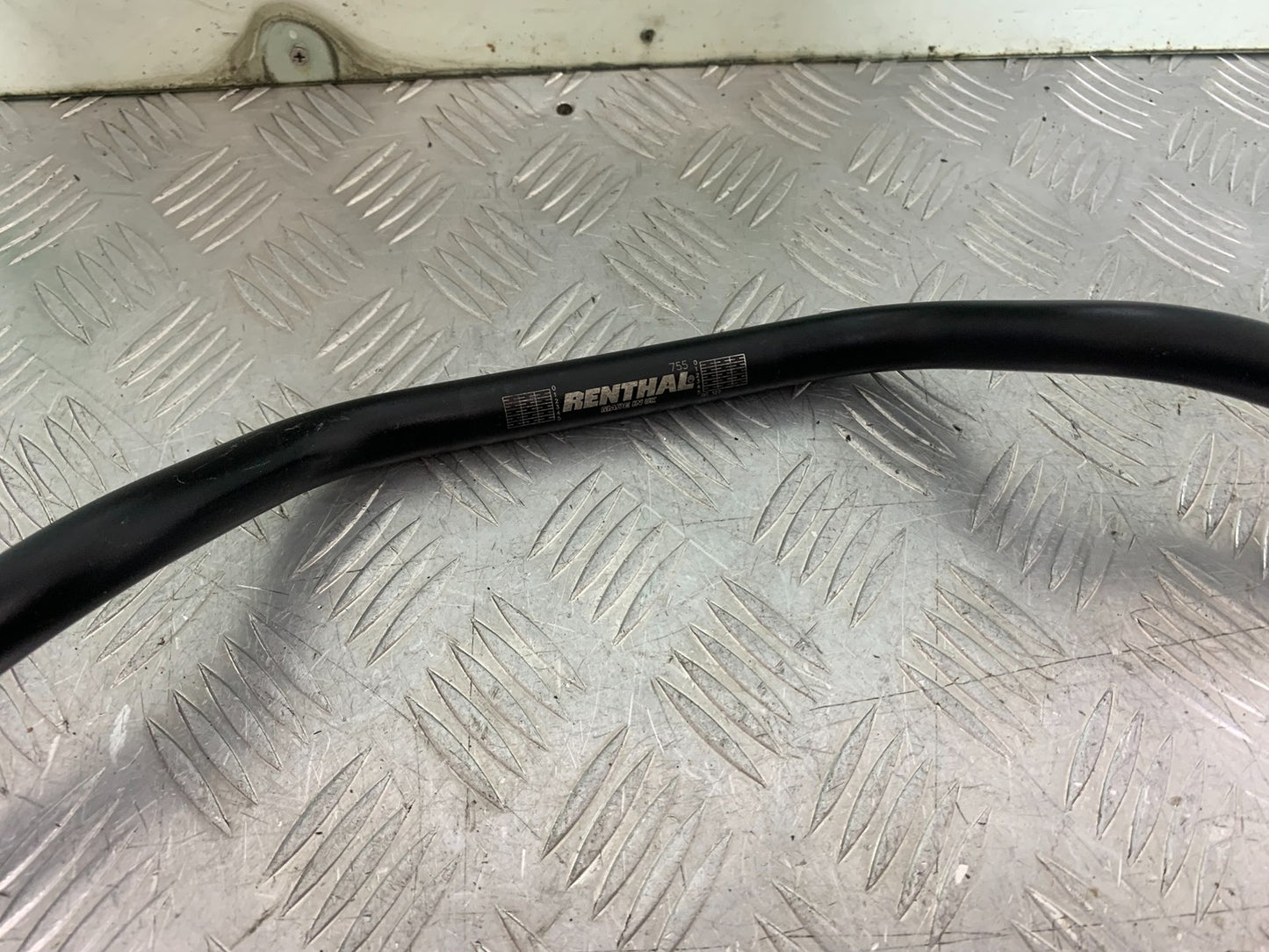 YAMAHA FZS600 FAZER 600 RENTHAL HANDLEBARS   YEAR 1998-2001 (CMB1267)
