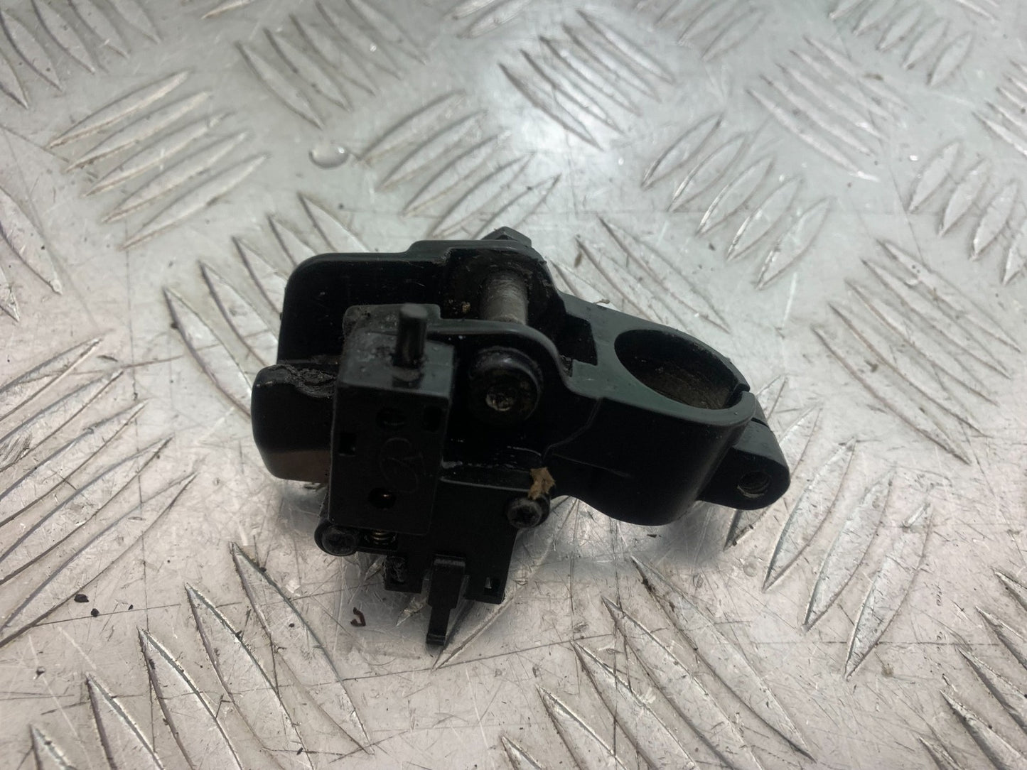 ROYAL ENFIELD HIMALAYAN 411 CLUTCH LEVER BRACKET  YEAR 2018-2023 (CMB1279)