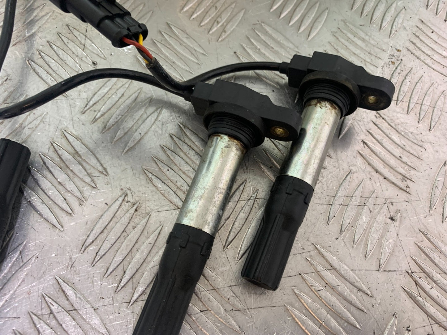 APRILIA RSV4 FACTORY COILS  YEAR 2009-2012(CMB1224)