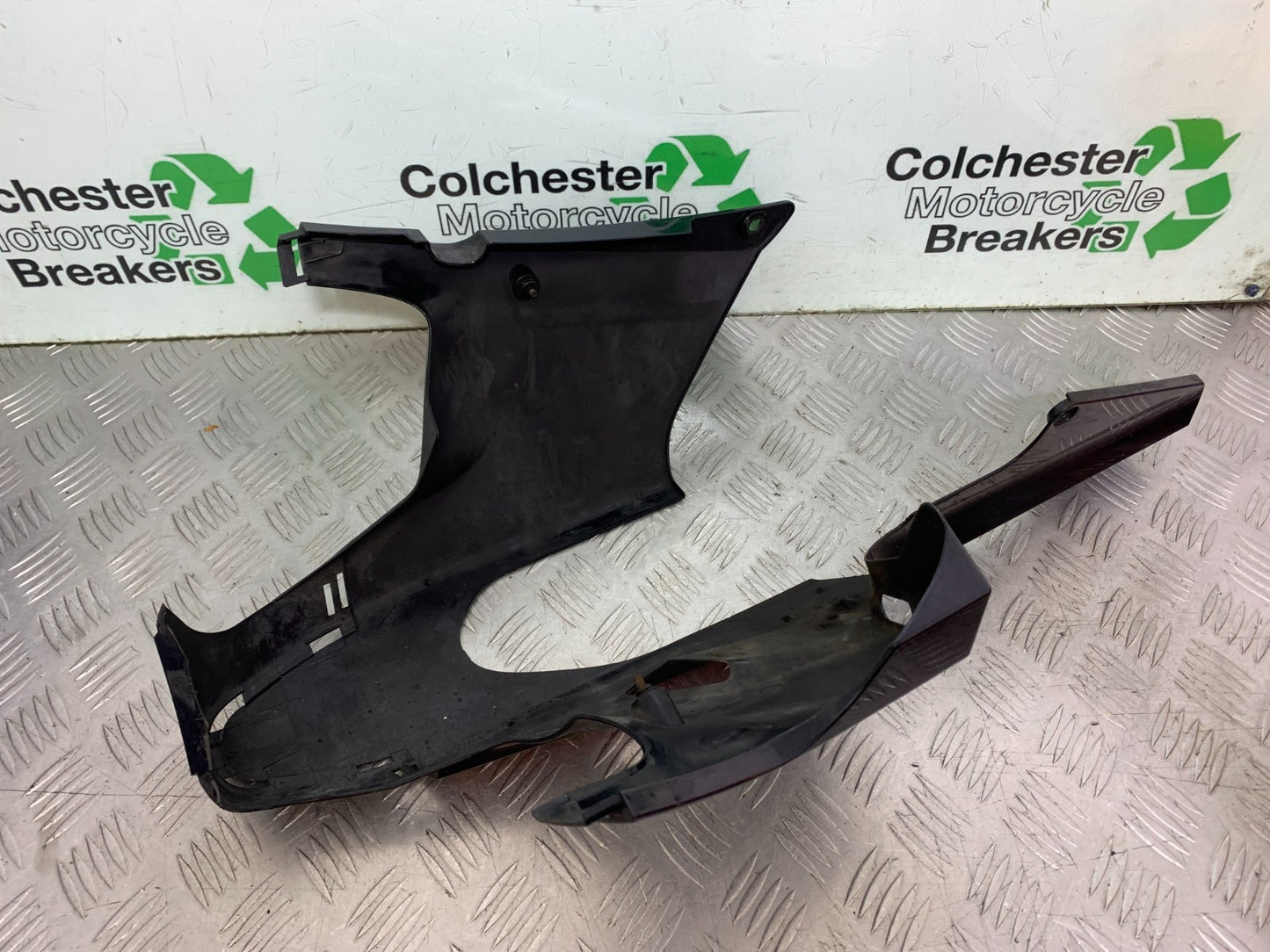 HONDA CBR1000 RR  BELLY PAN YEAR  2008-2011(CMB1330)
