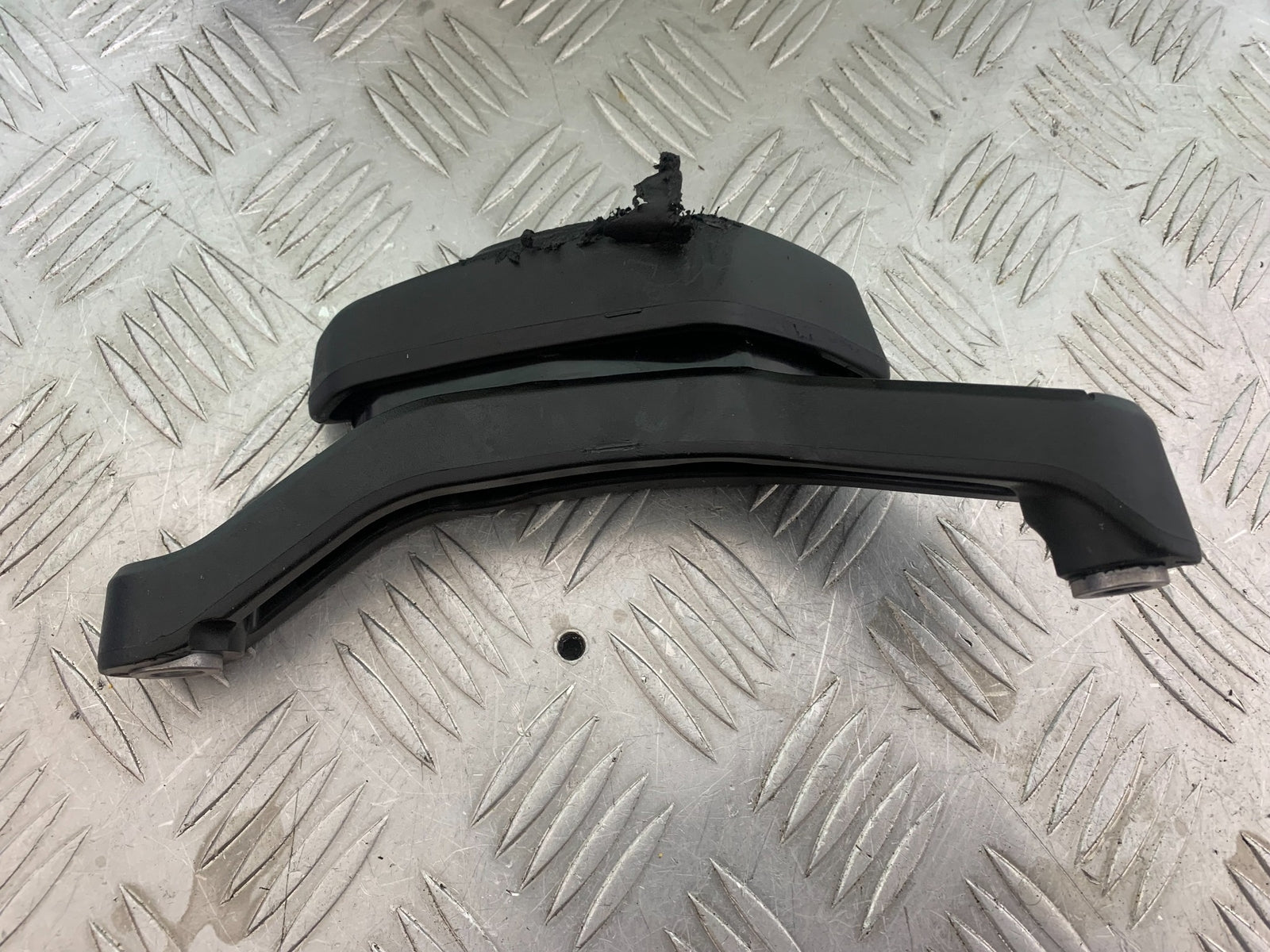 TRIUMPH TRIDENT 660 CRASH PROTECTOR   YEAR 2021-2024 (CMB1148)