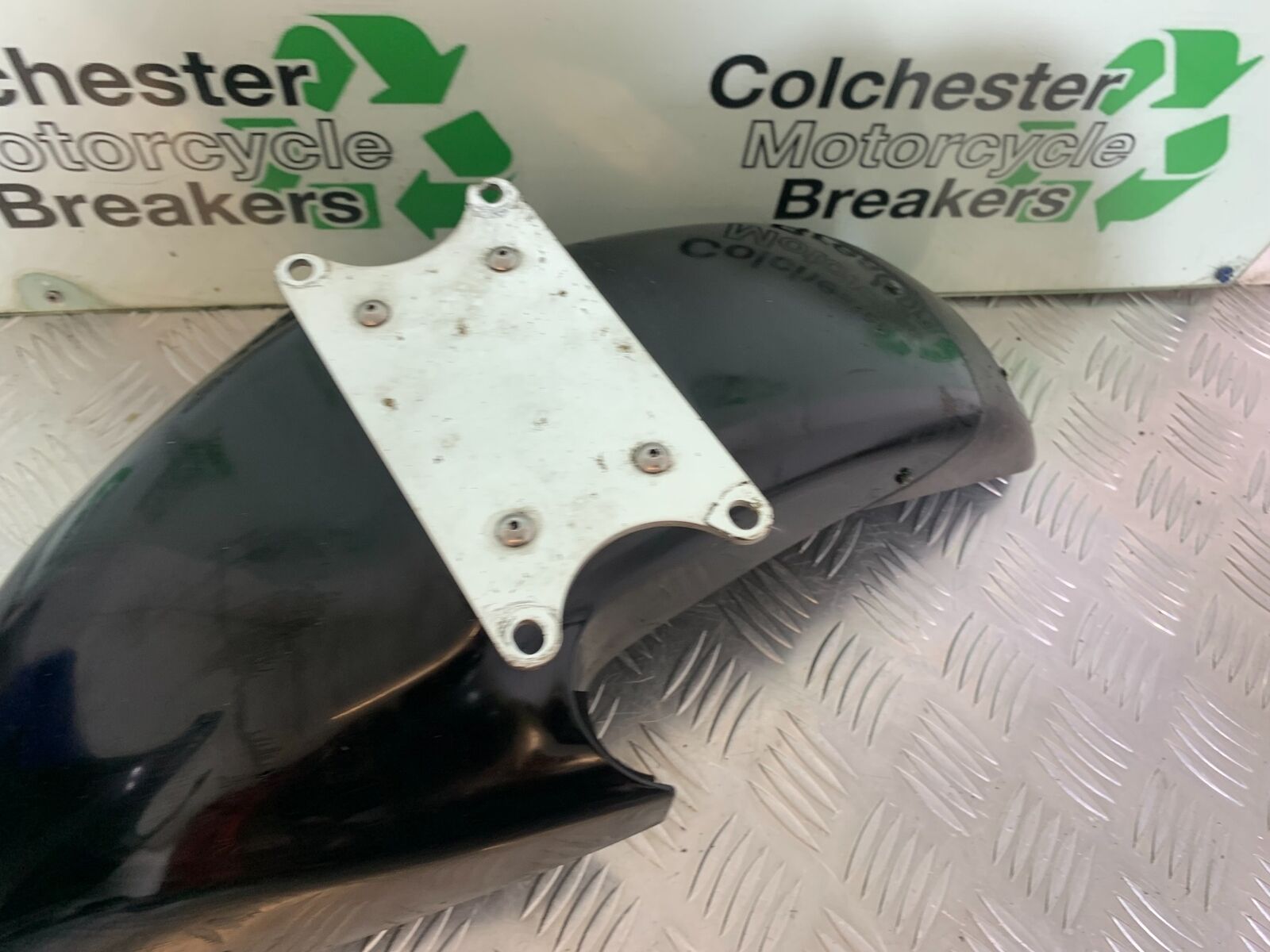 SUZUKI RF900 RF 900 FRONT MUDGUARD YEAR 1994-1999 (CMB1020)