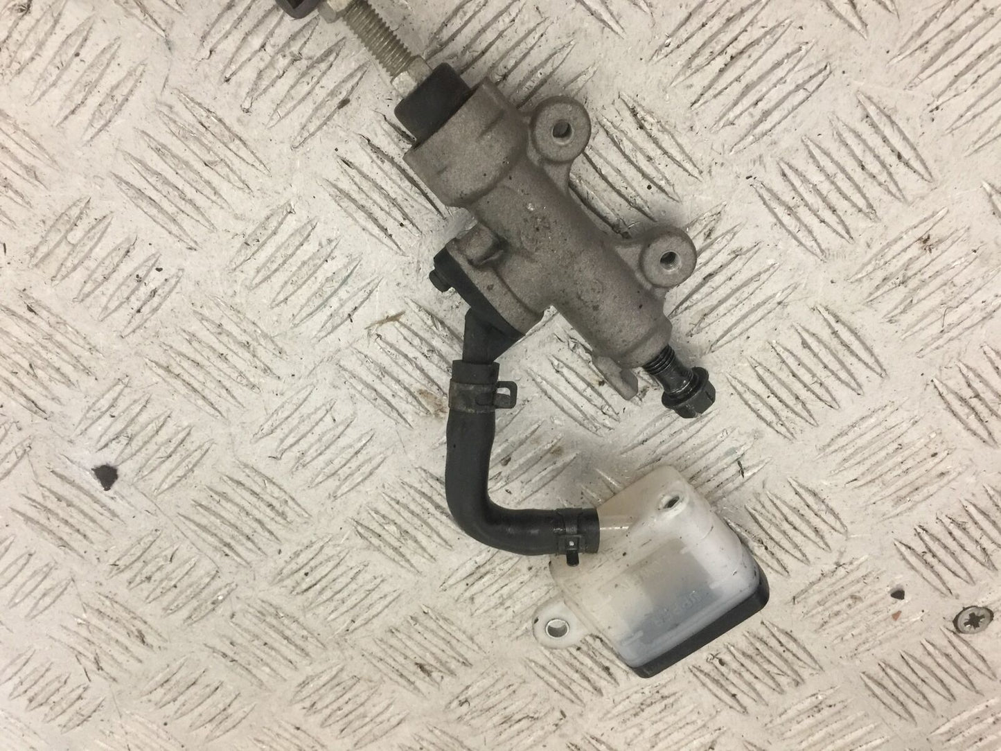 HONDA CRF1000 (DCT) AFRICA TWIN REAR MASTER CYLINDER   YEAR 2019 (STOCK 835)