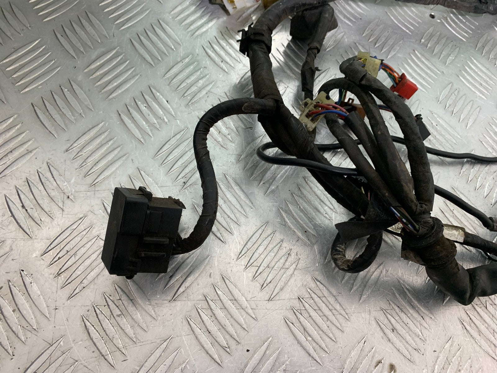 HONDA CB600 CB 600 HORNET WIRING LOOM  YEAR 1998-2002 (CMB1297)